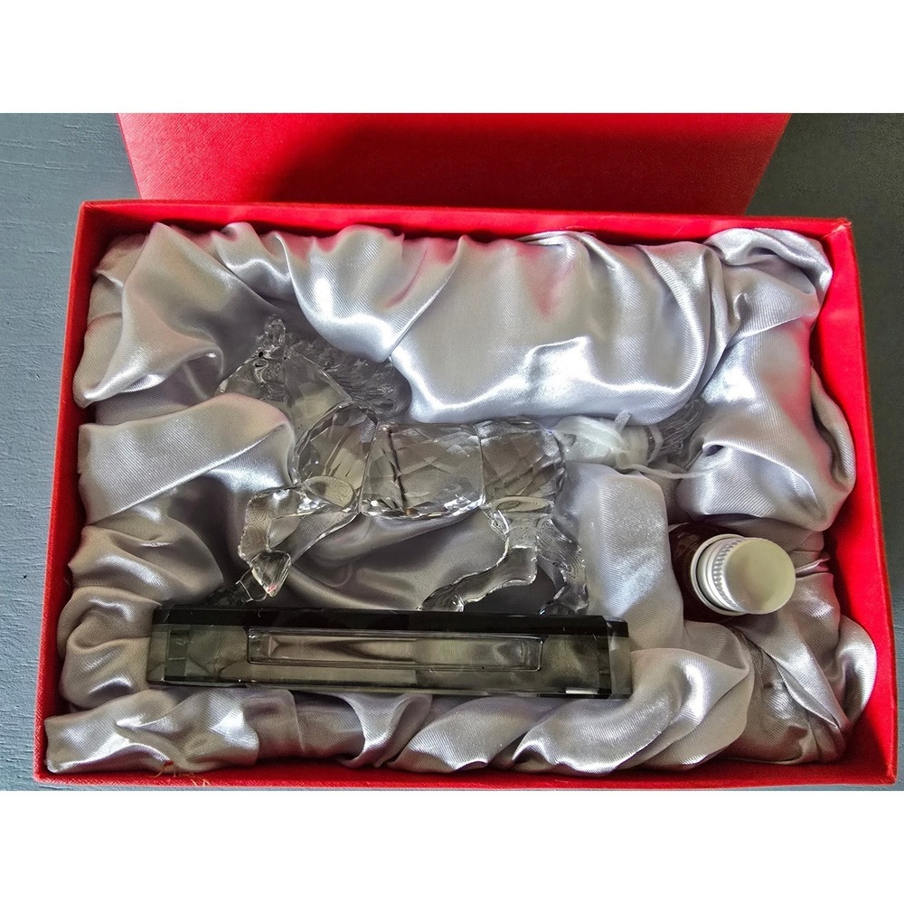 Crystal Horse Aromatherapy Figurine With Glass Base & Gift Box Feng Shui Decor